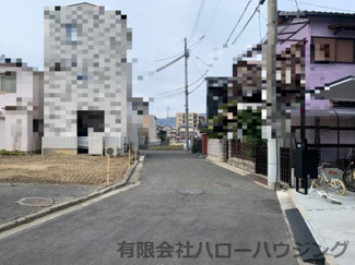 【前面道路含む現地写真】