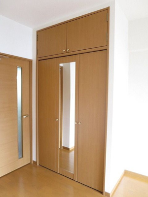 【収納】 | ピュアドームグランド大橋 | 別号室の写真になります。現況優先。