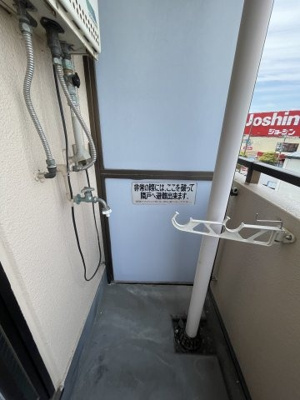 【設備】 | エリアント豊川 | 室外洗濯機置き場です