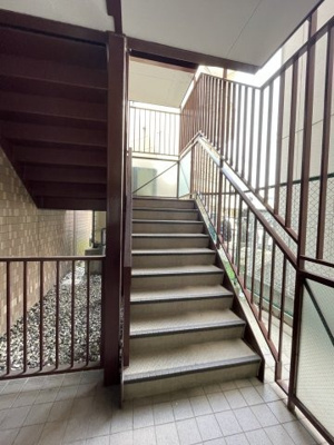 【その他共用部分】 | エリアント豊川 | 共用部分の階段です