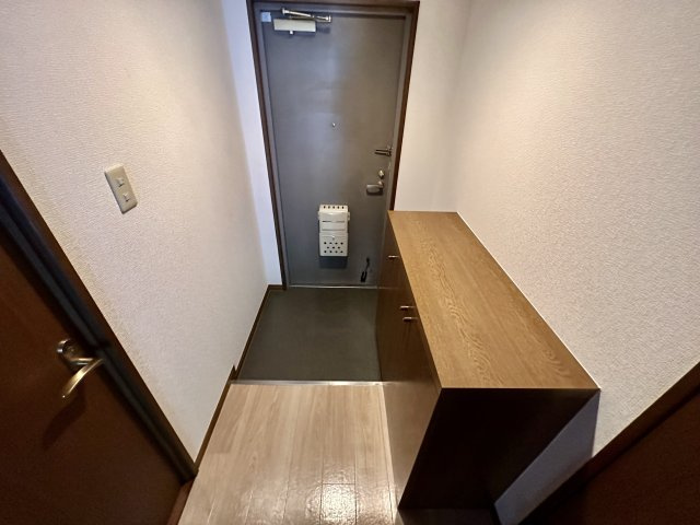【玄関】 | フローラルコート