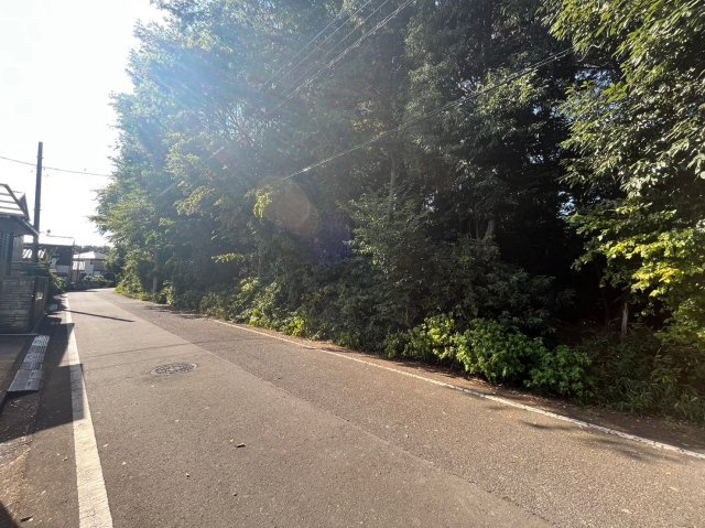 川越市かすみ野三丁目　建築条件なし売地　JR川越線『笠幡駅』徒歩20分　【霞ヶ関南小学区】の前面道路含む現地写真