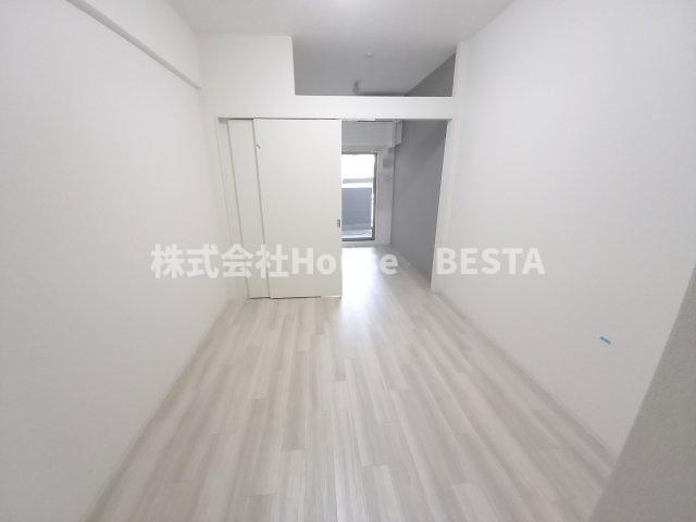 セレニテ神戸ミラクシュッドの和室