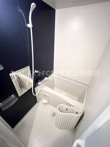 GARDENIA高井田の浴室