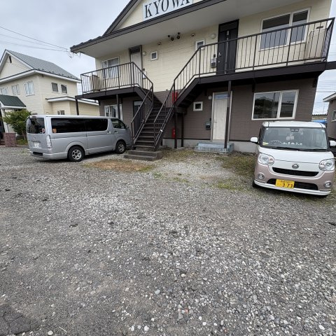 協和アパートの駐車場