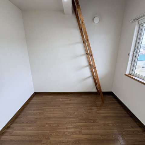 協和アパートの洋室
