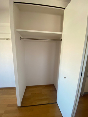 【収納】 | エンクレスト奈良屋 | 別号室の写真になります。現況優先。