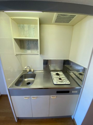 【キッチン】 | エンクレスト奈良屋 | 別号室の写真になります。現況優先。