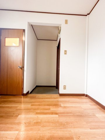大正ハイツの玄関