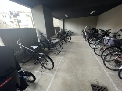 【その他共用部分】 | デセンテ上新庄 | 駐輪場です