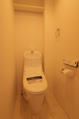 【トイレ】 | シャレオ香椎Ⅲ | 別号室の写真になります。現況優先。