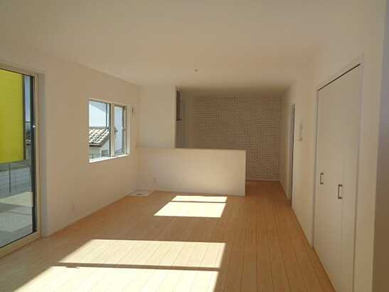 【居間・リビング】