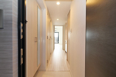 【玄関】 | Ｓ－ＲＥＳＩＤＥＮＣＥ都島Ｌｕｘ