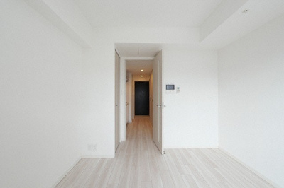 【洋室】 | Ｓ－ＲＥＳＩＤＥＮＣＥ都島Ｌｕｘ