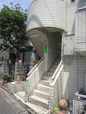 【エントランス】 | ビクトワール中村橋