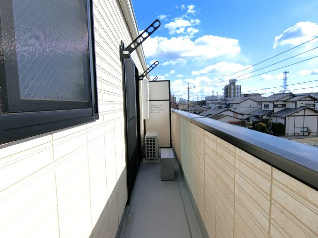 コージーコートのバルコニー