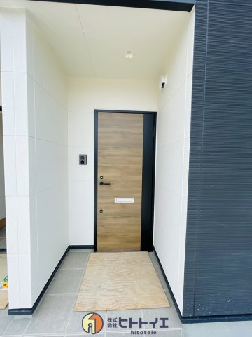 ALLEY(アレイ)11の玄関