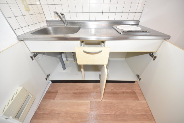 タウンコートサイワイチョウ