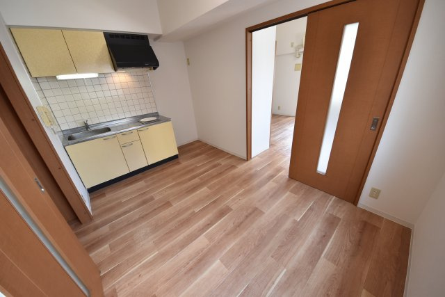 タウンコートサイワイチョウ