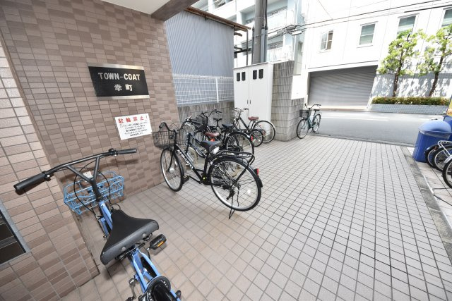 タウンコートサイワイチョウ