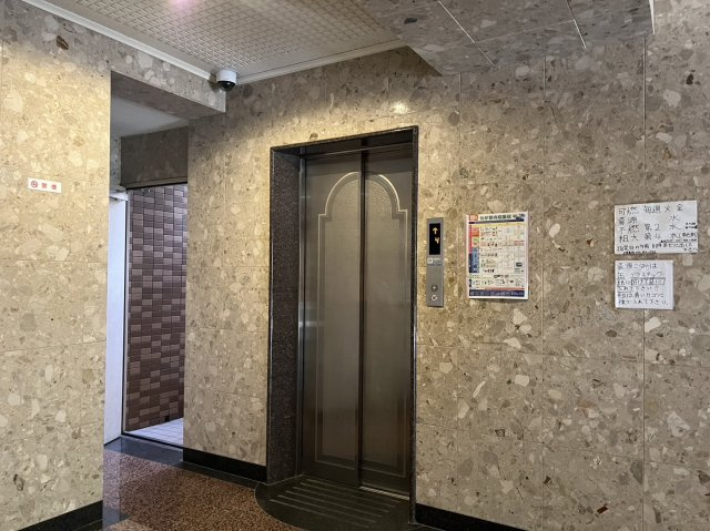 ゴールドハイツ渡辺｜名古屋市の賃貸ならMy賃貸のエントランス|ゴールドハイツ渡辺