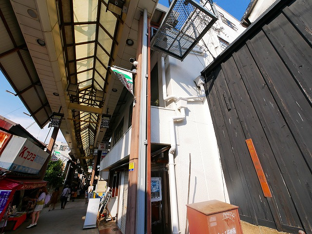 御門ビルの外観