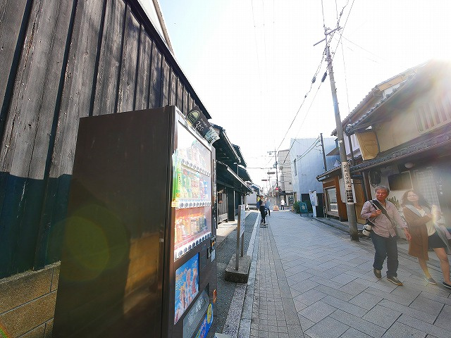 御門ビルの外観