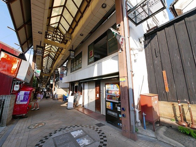 御門ビルの外観