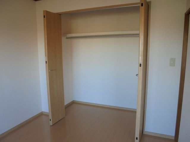 エムズ・アーク A棟の収納