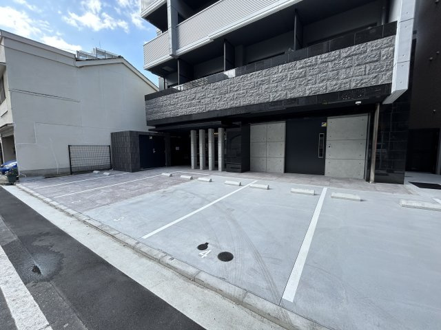 【駐車場】メイクス京橋川 