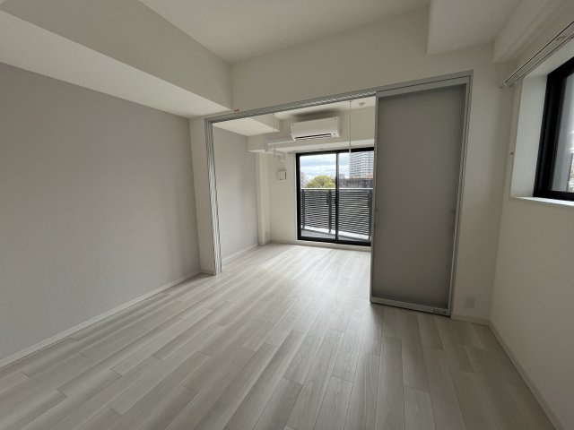 【居間・リビング】S-RESIDENCE国泰寺町一丁目