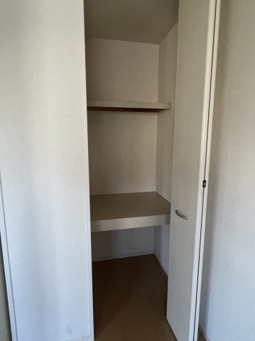 ロイヤルハイツの収納