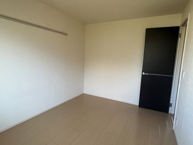 ロイヤルハイツの居間・リビング