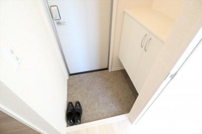 【玄関】 | サンリット