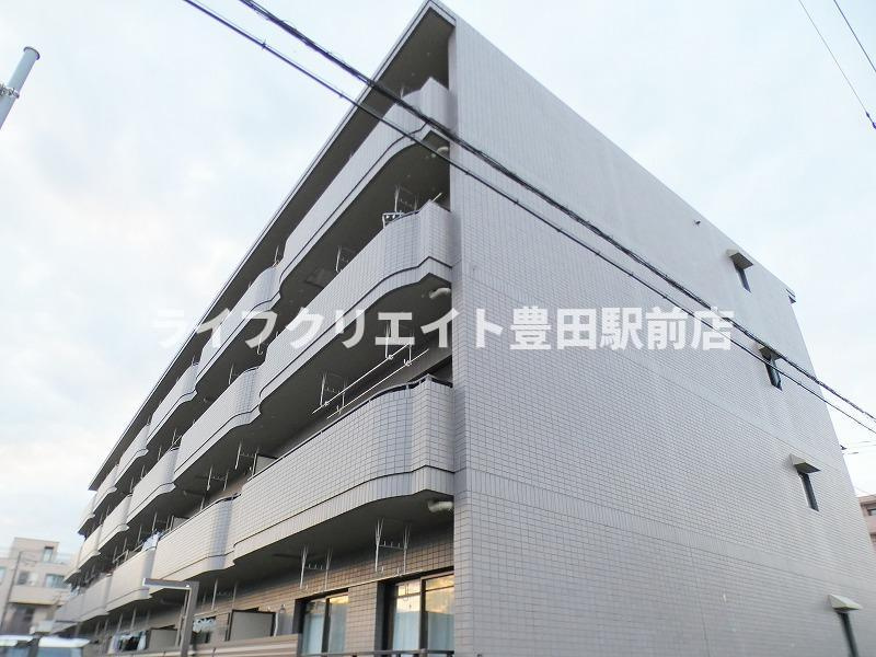 ヴィラ・クレスト旭が丘の外観