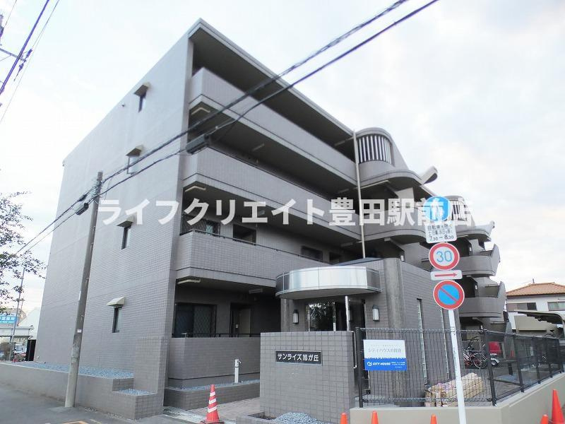 ヴィラ・クレスト旭が丘の外観