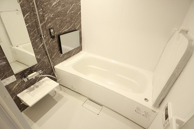 福生Haleleaの浴室|写真は同建物の別部屋を参考に掲載しております。