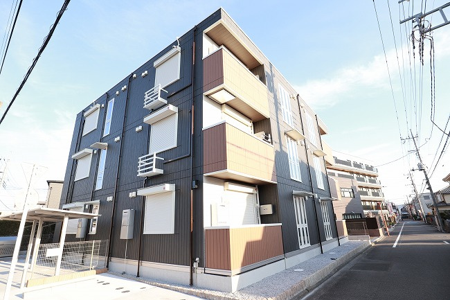 福生Haleleaの外観