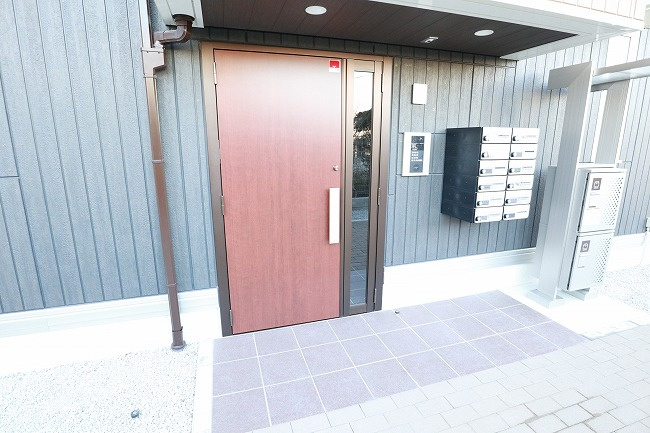 福生Haleleaのエントランス