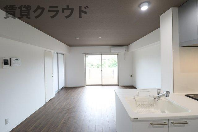 サンライトの居間・リビング|使いやすい居間です