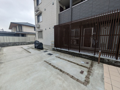 バイク置き場