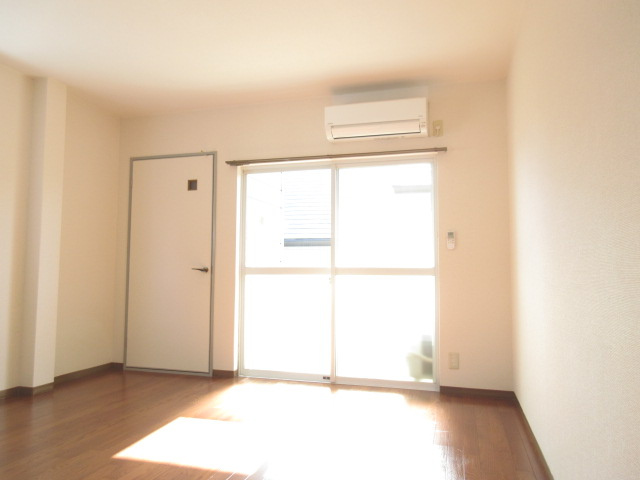 【洋室】 | パル・ビレッジ