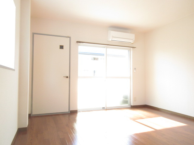 【洋室】 | パル・ビレッジ