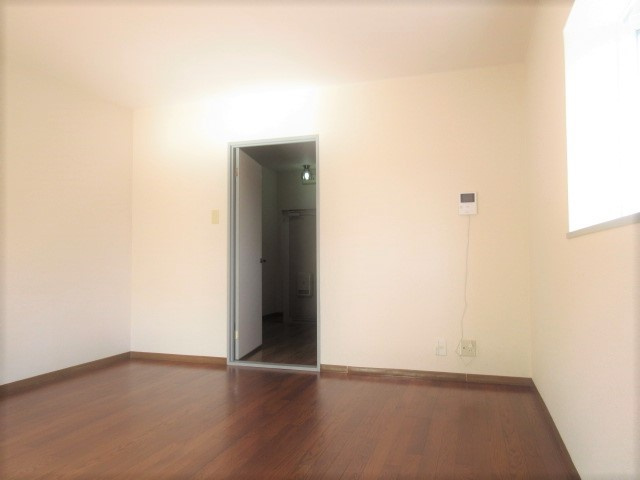 【洋室】 | パル・ビレッジ