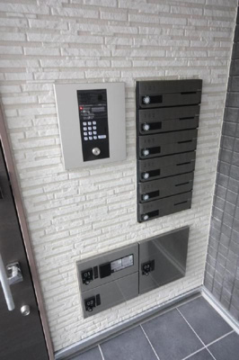 【エントランス】 | 仲介手数料半額！HPには初期費用掲載！「プライスホーム」で検索！RIVAGE箱崎東