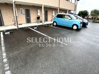 【駐車場】 | 駐車場に車を止められます