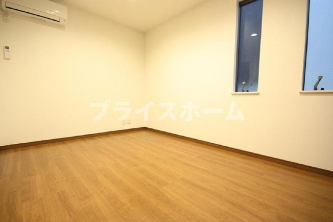 【寝室】 | CALM DWELL