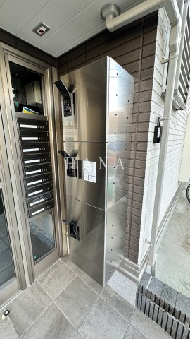 D-RESIDENCE府中桜通りのエントランス