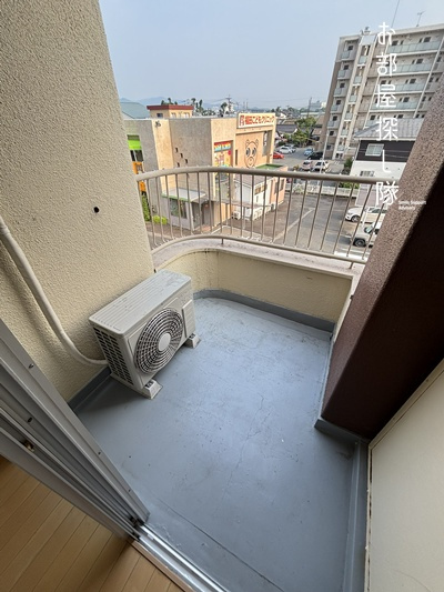 コーポワンセルフのバルコニー