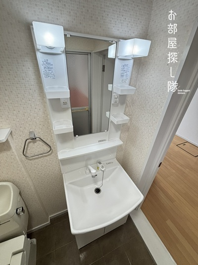 コーポワンセルフの独立洗面台